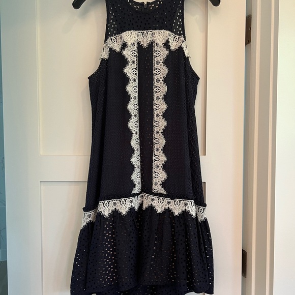 Nha Khanh Navy Bell Dress size 6 - Picture 3 of 7